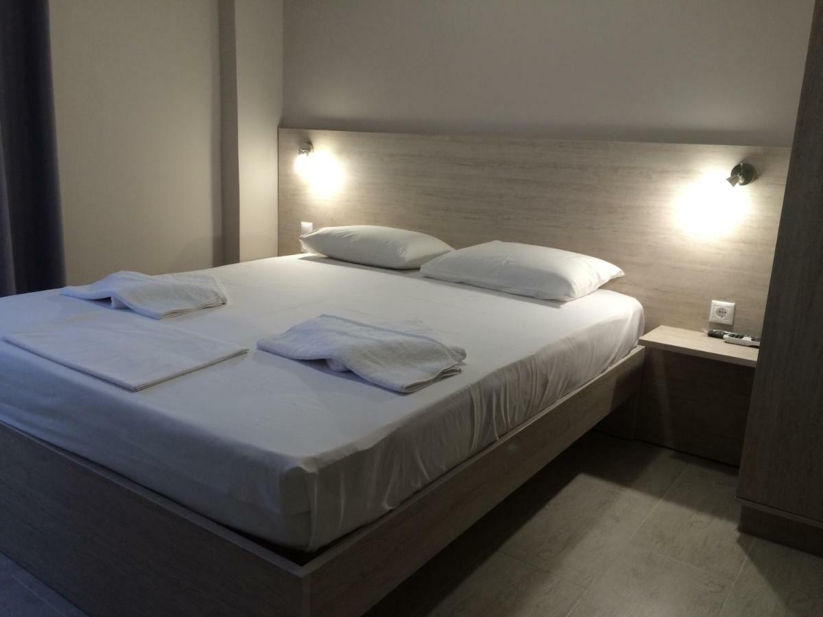 Poppy Beloni Aparthotel Chania  Buitenkant foto
