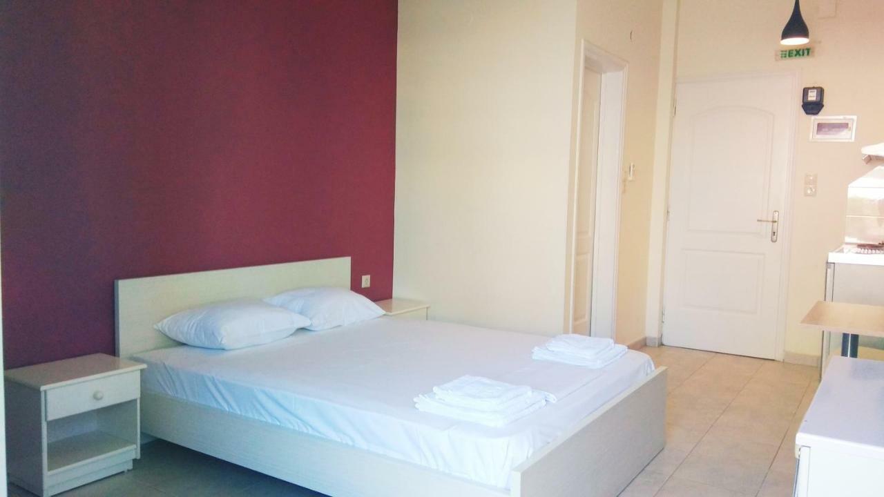 Poppy Beloni Aparthotel Chania  Buitenkant foto